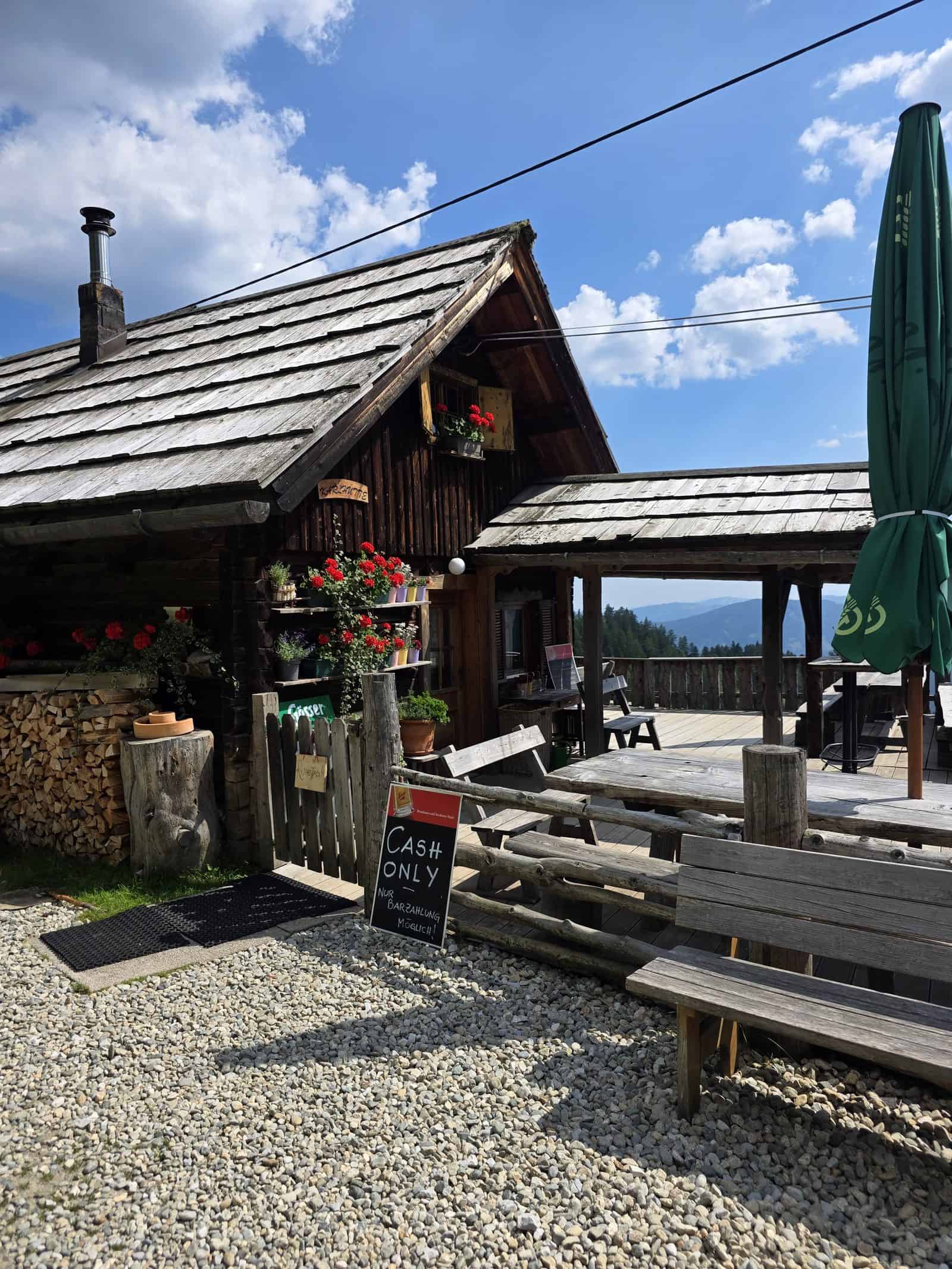Almhütte an der 3-Seen-Wanderung auf der Turracher Höhe